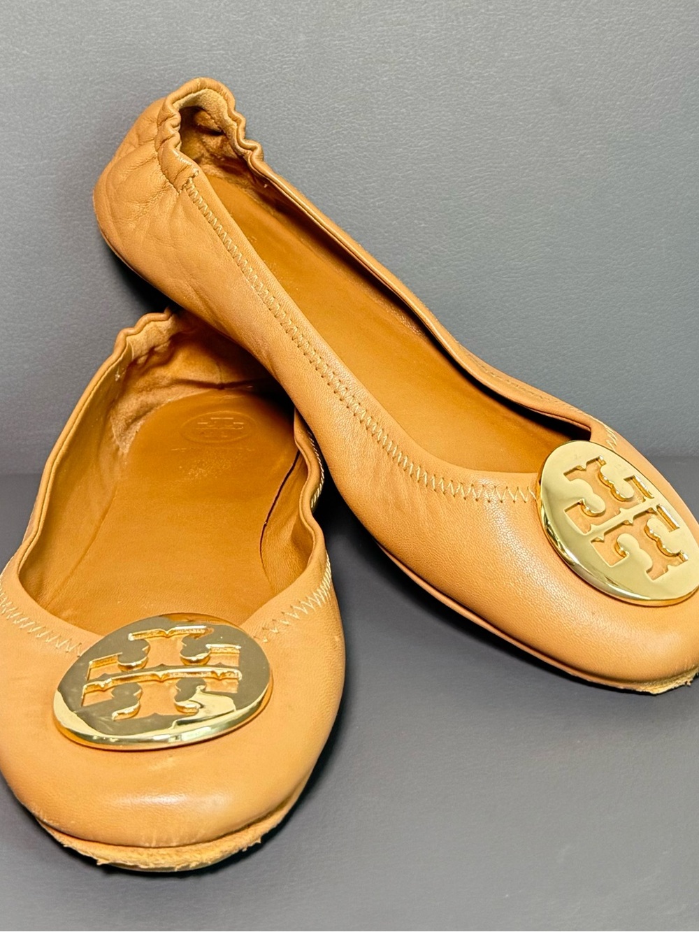 Tory Burch Minnie Travel Tan Leather Ballet Flats Size 9.5